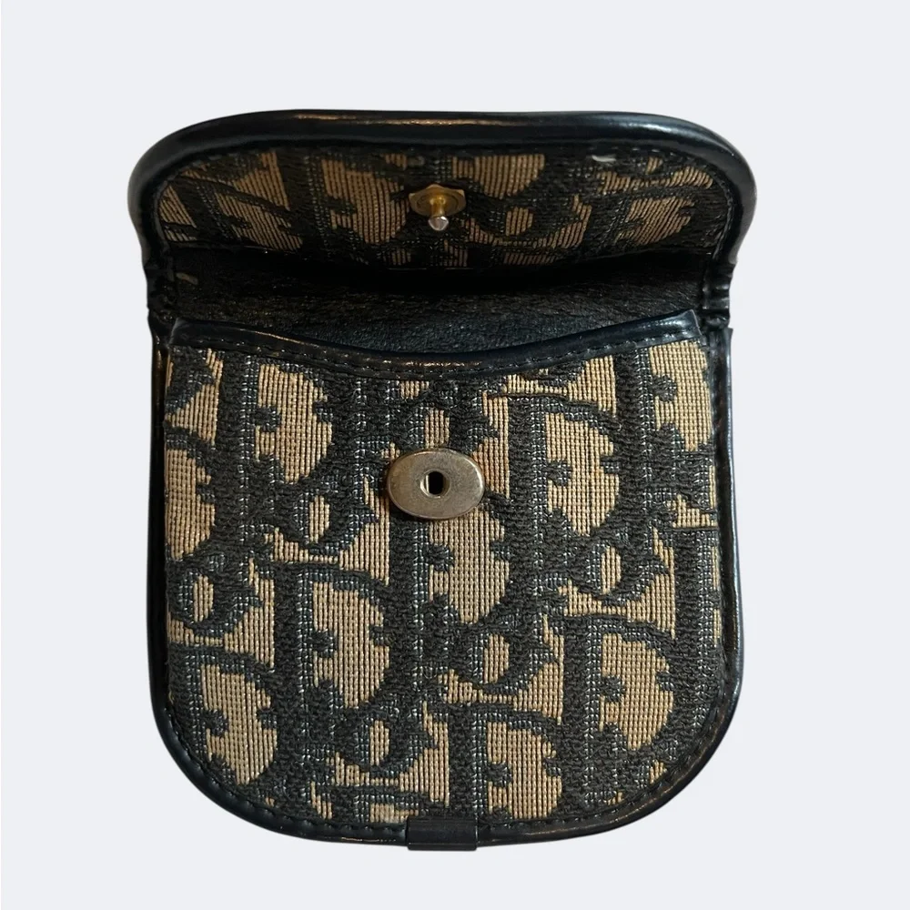 Dior Vintage Beige and Brown Monogram Coin Purse. - Picture 3 of 5